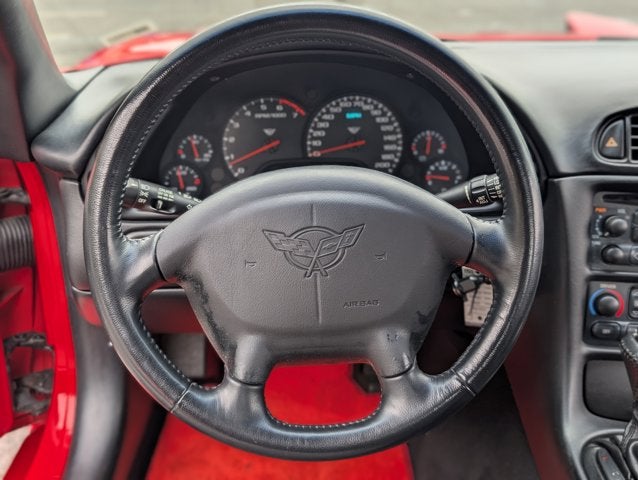 2004 Chevrolet Corvette 2dr Convertible