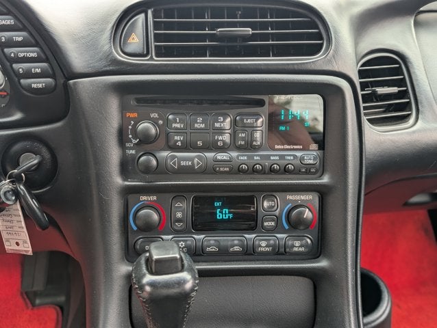 2004 Chevrolet Corvette 2dr Convertible