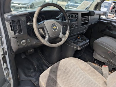 2014 Chevrolet Express Commercial Cutaway 3500 Van 139"