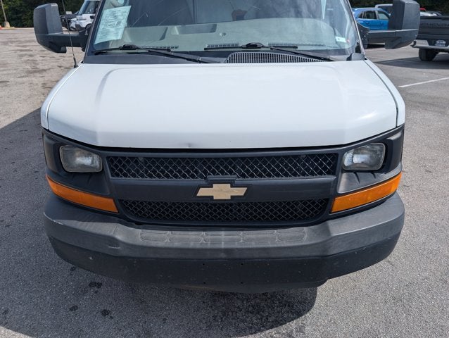 2014 Chevrolet Express Commercial Cutaway 3500 Van 139"
