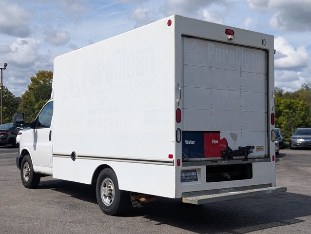 2014 Chevrolet Express Commercial Cutaway 3500 Van 139"