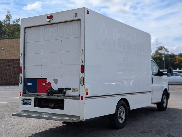 2014 Chevrolet Express Commercial Cutaway 3500 Van 139"