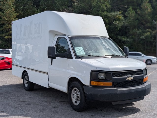 2014 Chevrolet Express Commercial Cutaway 3500 Van 139"