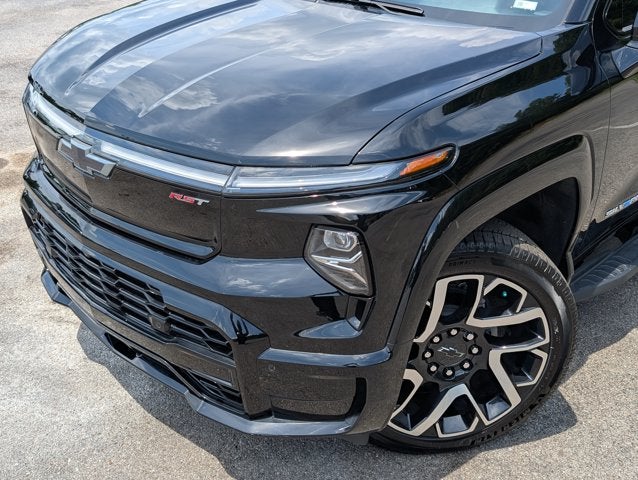 2024 Chevrolet Silverado EV RST