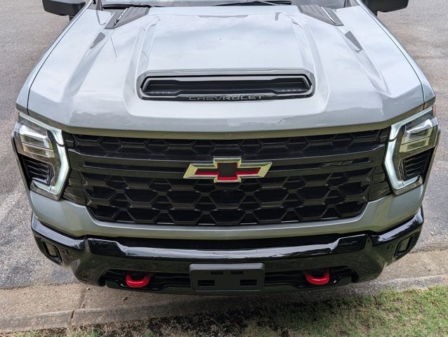 2025 Chevrolet Silverado 2500HD ZR2
