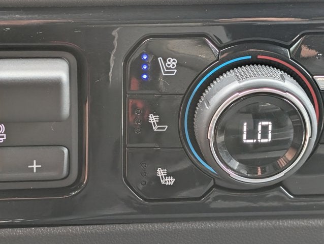 2025 Chevrolet Silverado 2500HD ZR2