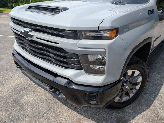 2024 Chevrolet Silverado 2500HD Custom