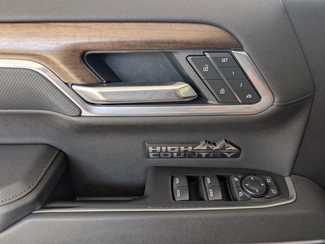 2025 Chevrolet Silverado 1500 High Country