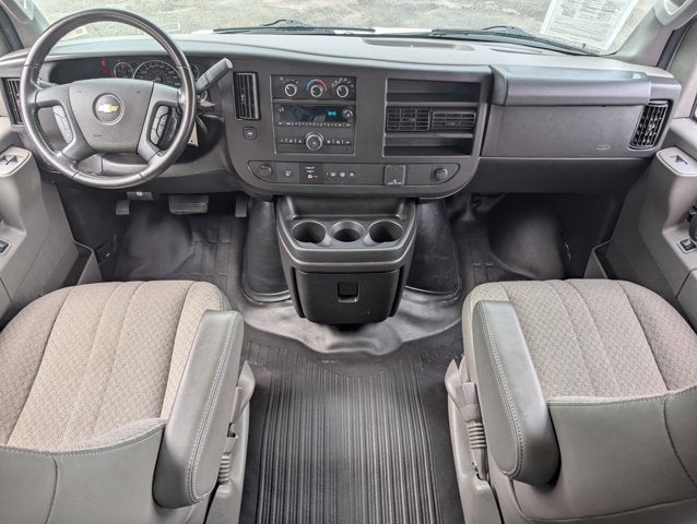 2020 Chevrolet Express Cargo Van RWD 2500 135"