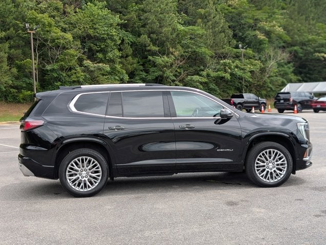 2024 GMC Acadia FWD Denali