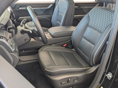 2024 GMC Acadia FWD Denali