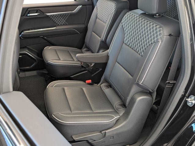 2024 GMC Acadia FWD Denali