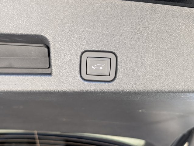 2024 GMC Acadia FWD Denali