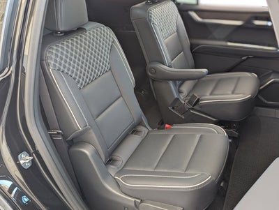 2024 GMC Acadia FWD Denali