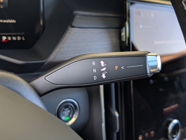 2024 GMC Acadia FWD Denali