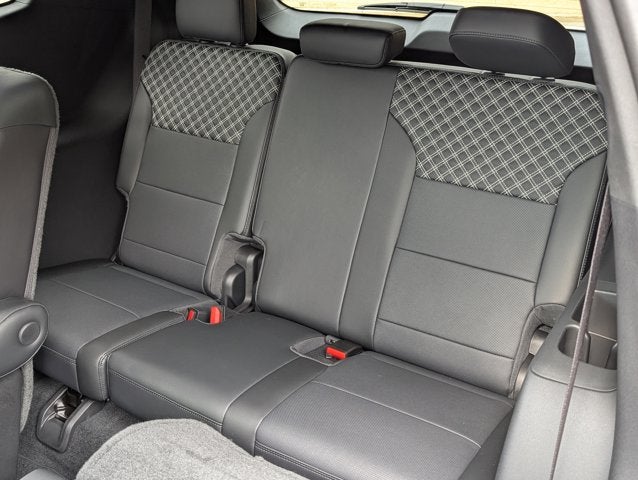 2024 GMC Acadia FWD Denali