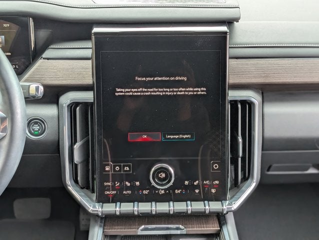 2024 GMC Acadia FWD Denali