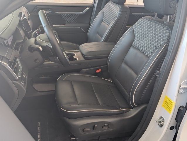 2024 GMC Acadia FWD Denali