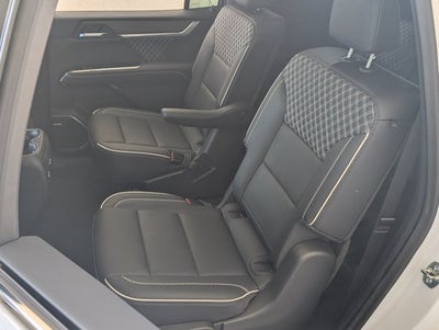 2024 GMC Acadia FWD Denali