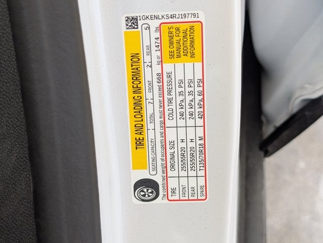2024 GMC Acadia FWD Denali
