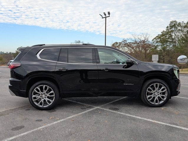 2024 GMC Acadia FWD Denali