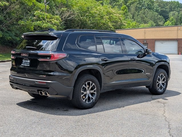 2024 GMC Acadia AWD AT4