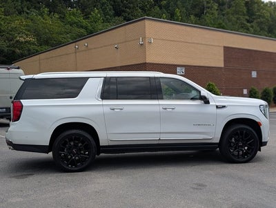 2023 GMC Yukon XL Denali