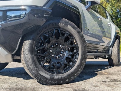 2025 GMC HUMMER EV SUV 2X