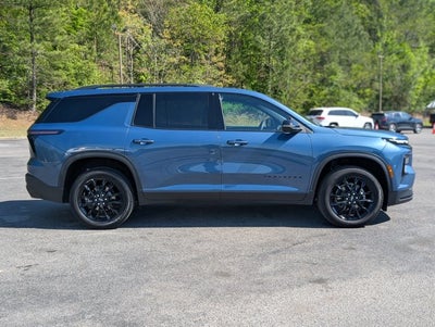 2024 Chevrolet Traverse FWD LT