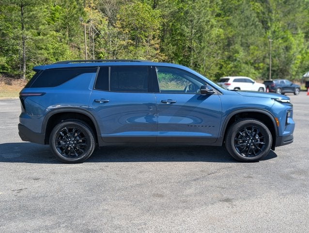 2024 Chevrolet Traverse FWD LT
