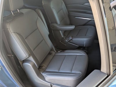 2024 Chevrolet Traverse FWD LT