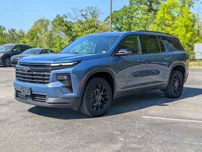 2024 Chevrolet Traverse FWD LT