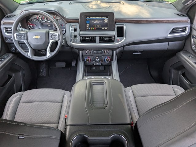 2024 Chevrolet Suburban LS