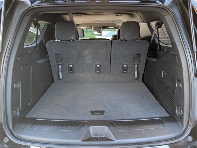 2024 Chevrolet Suburban LS