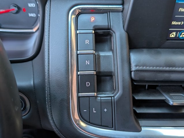 2024 Chevrolet Suburban LS