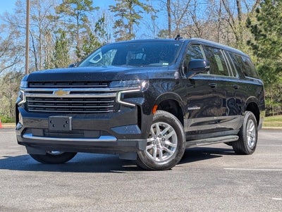 2024 Chevrolet Suburban LT