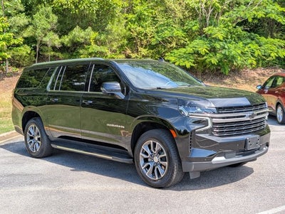 2024 Chevrolet Suburban LT