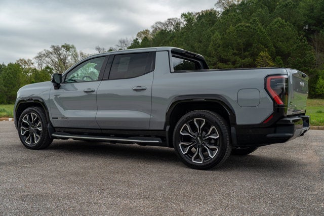 2024 GMC Sierra EV Denali Edition 1