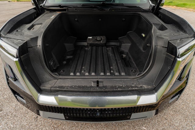 2024 GMC Sierra EV Denali Edition 1