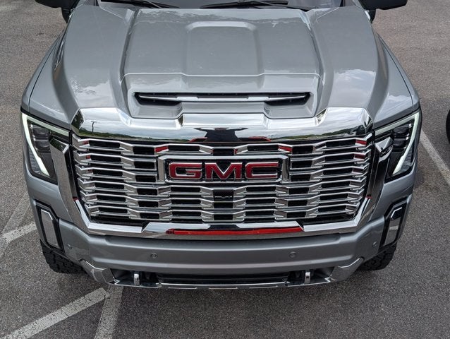 2025 GMC Sierra 2500HD Denali