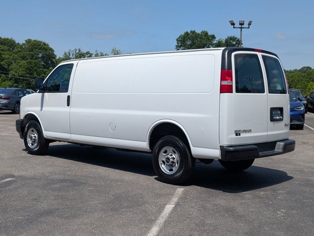 2022 GMC Savana Cargo Van RWD 3500 155"