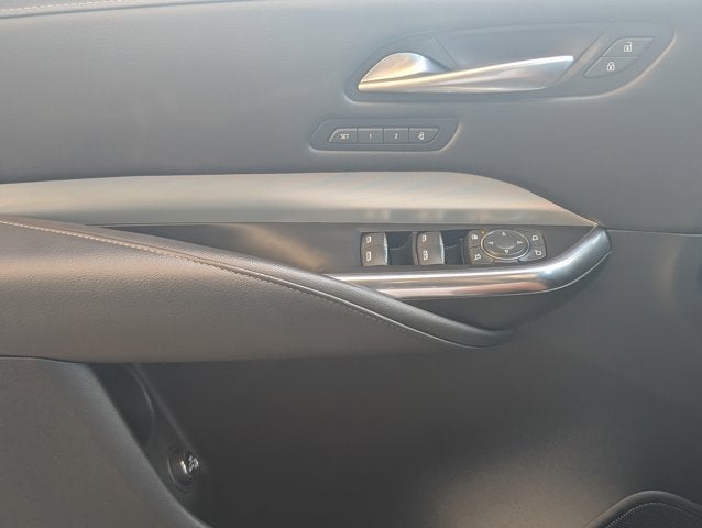 2023 Cadillac XT4 FWD Premium Luxury