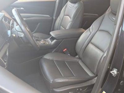 2023 Cadillac XT4 FWD Premium Luxury
