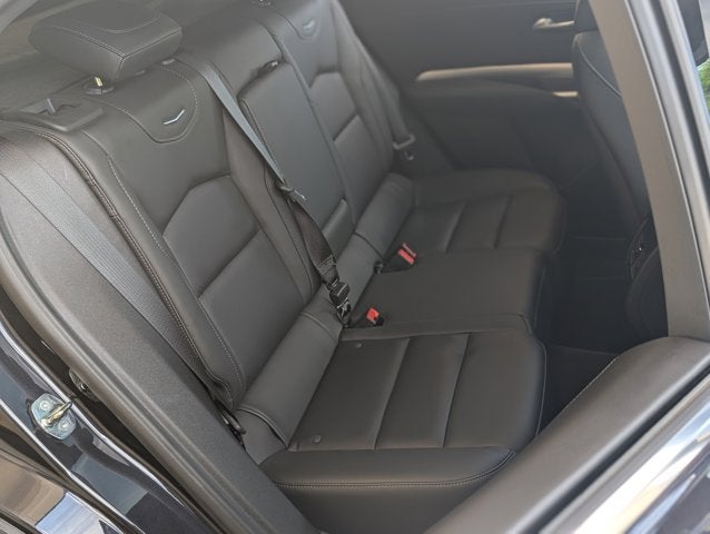 2023 Cadillac XT4 FWD Premium Luxury
