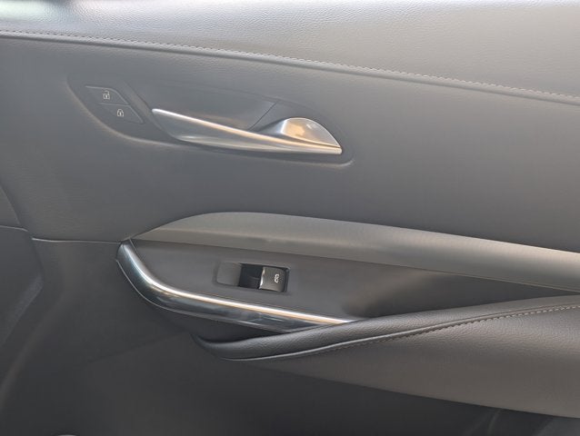 2023 Cadillac XT4 FWD Premium Luxury