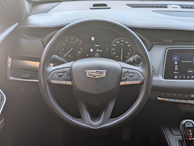 2023 Cadillac XT4 FWD Premium Luxury