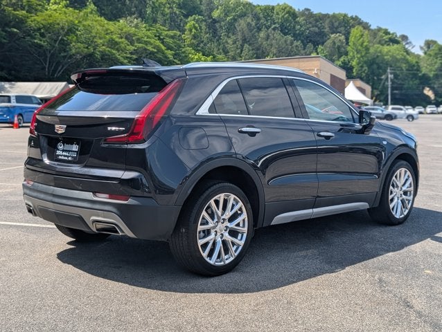 2023 Cadillac XT4 FWD Premium Luxury