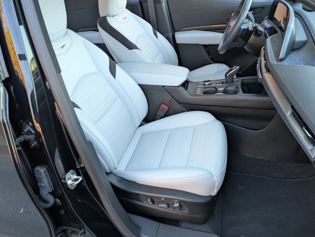 2024 Cadillac XT4 FWD Sport