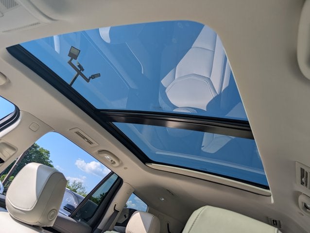 2025 Cadillac XT6 FWD Premium Luxury