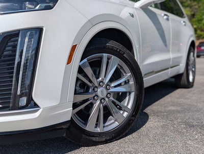 2025 Cadillac XT6 FWD Premium Luxury